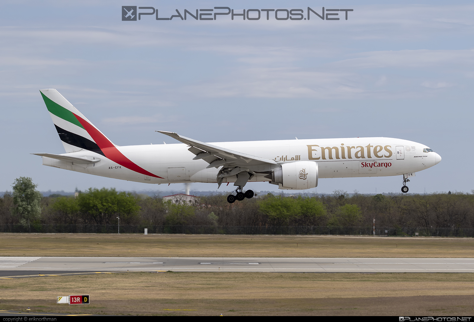 Boeing 777F - A6-EFK operated by Emirates SkyCargo #b777 #b777f #b777freighter #boeing #boeing777 #tripleseven