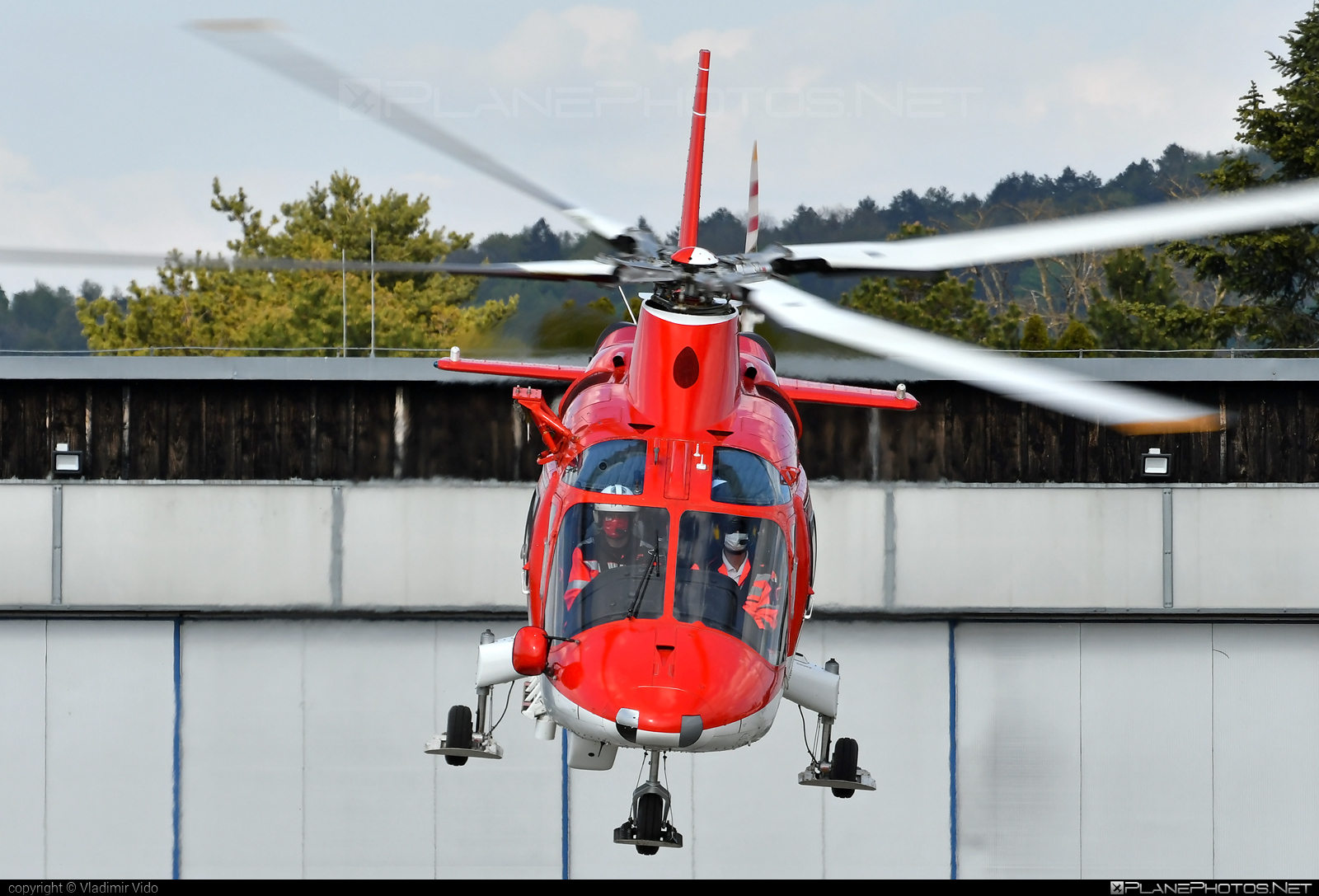 Agusta A109K2 - OM-ATJ operated by Air Transport Europe #a109 #a109k2 #agusta #agusta109 #agustaa109 #agustaa109k2 #airtransporteurope
