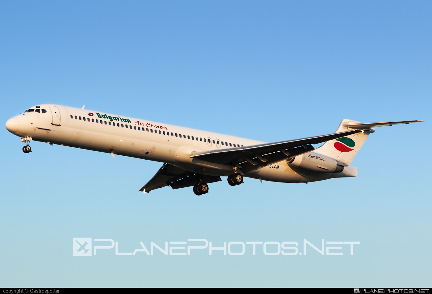 McDonnell Douglas MD-82 - LZ-LDM operated by Bulgarian Air Charter #bulgarianaircharter #mcDonnellDouglas #mcdonnelldouglas80 #mcdonnelldouglas82 #mcdonnelldouglasmd80 #mcdonnelldouglasmd82 #md80 #md82