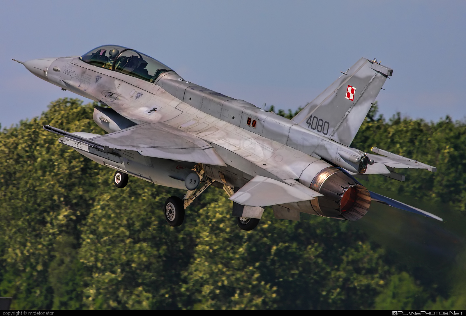 Lockheed Martin F-16D Fighting Falcon - 4080 operated by Siły Powietrzne Rzeczypospolitej Polskiej (Polish Air Force) #f16 #f16d #fightingfalcon #lockheedMartin #polishairforce #silypowietrzne