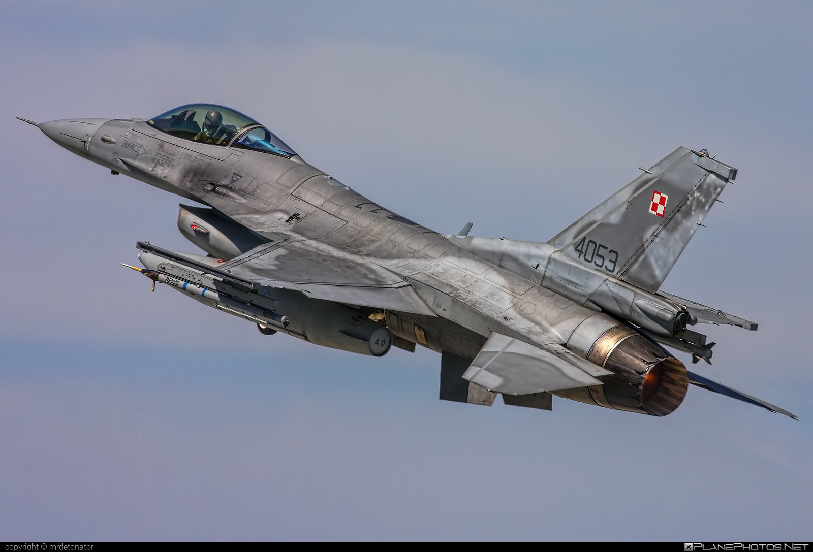 Lockheed Martin F-16C Fighting Falcon - 4053 operated by Siły Powietrzne Rzeczypospolitej Polskiej (Polish Air Force) #f16 #f16c #fightingfalcon #lockheedMartin #polishairforce #silypowietrzne