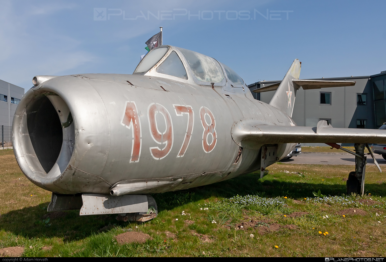 PZL-Mielec SB Lim-1 - 033 operated by Magyar Néphadsereg (Hungarian People's Army) #hungarianpeoplesarmy #magyarnephadsereg #mig15 #mig15uti #pzl #pzlmielec #sblim1