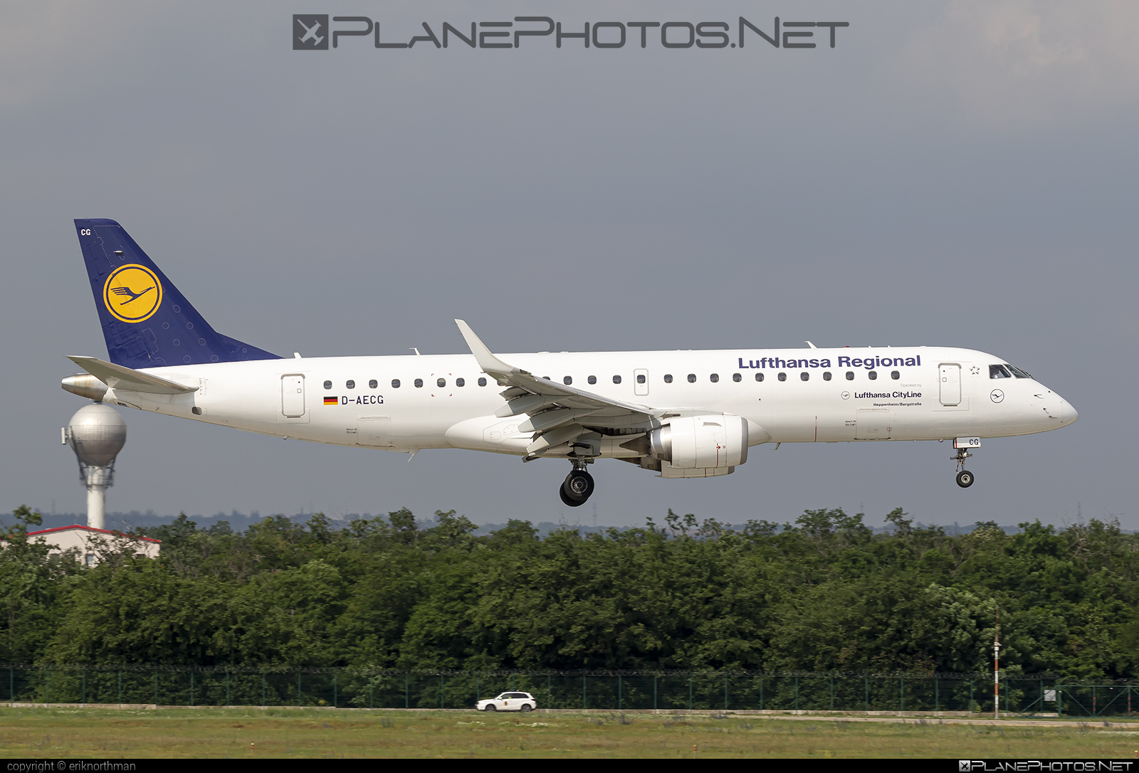 Embraer E190LR (ERJ-190-100LR) - D-AECG operated by Lufthansa CityLine #e190 #e190100 #e190100lr #e190lr #embraer #embraer190 #embraer190100lr #embraer190lr #lufthansa #lufthansacityline