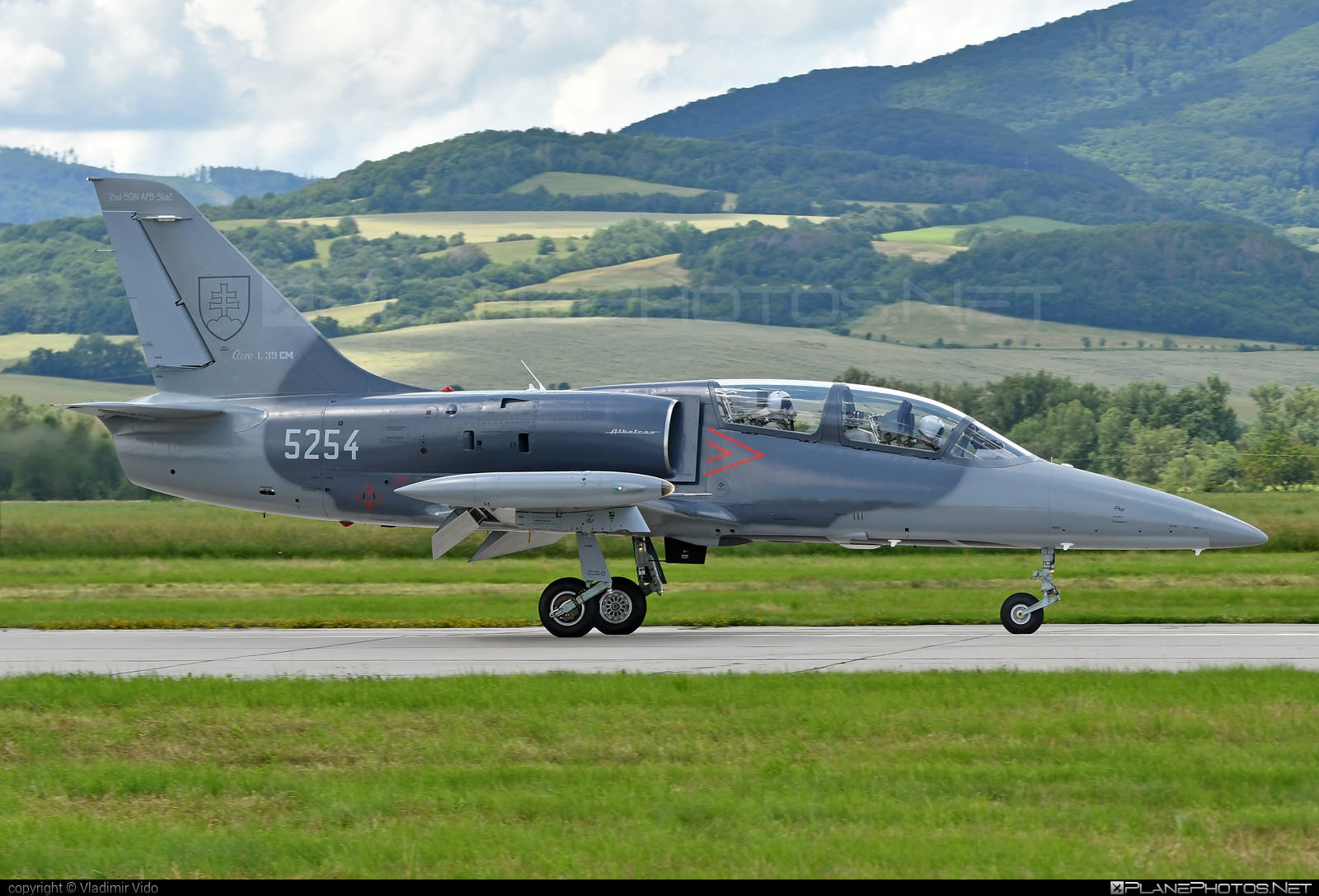 Aero L-39CM Albatros - 5254 operated by Vzdušné sily OS SR (Slovak Air Force) #aero #aerol39 #aerol39albatros #aerol39cmalbatros #albatros #l39 #l39cm #l39cmalbatros #slovakairforce #vzdusnesilyossr