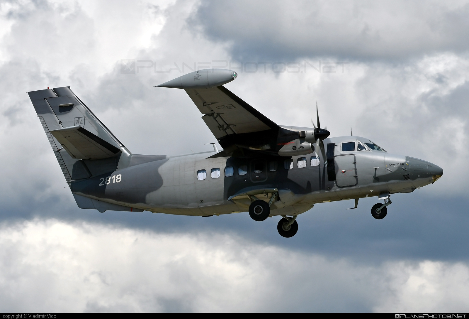 Let L-410UVP-E20 Turbolet - 2818 operated by Vzdušné sily OS SR (Slovak Air Force) #L410 #L410Turbolet #L410uvpe20 #L410uvpe20Turbolet #let #slovakairforce #turbolet #vzdusnesilyossr