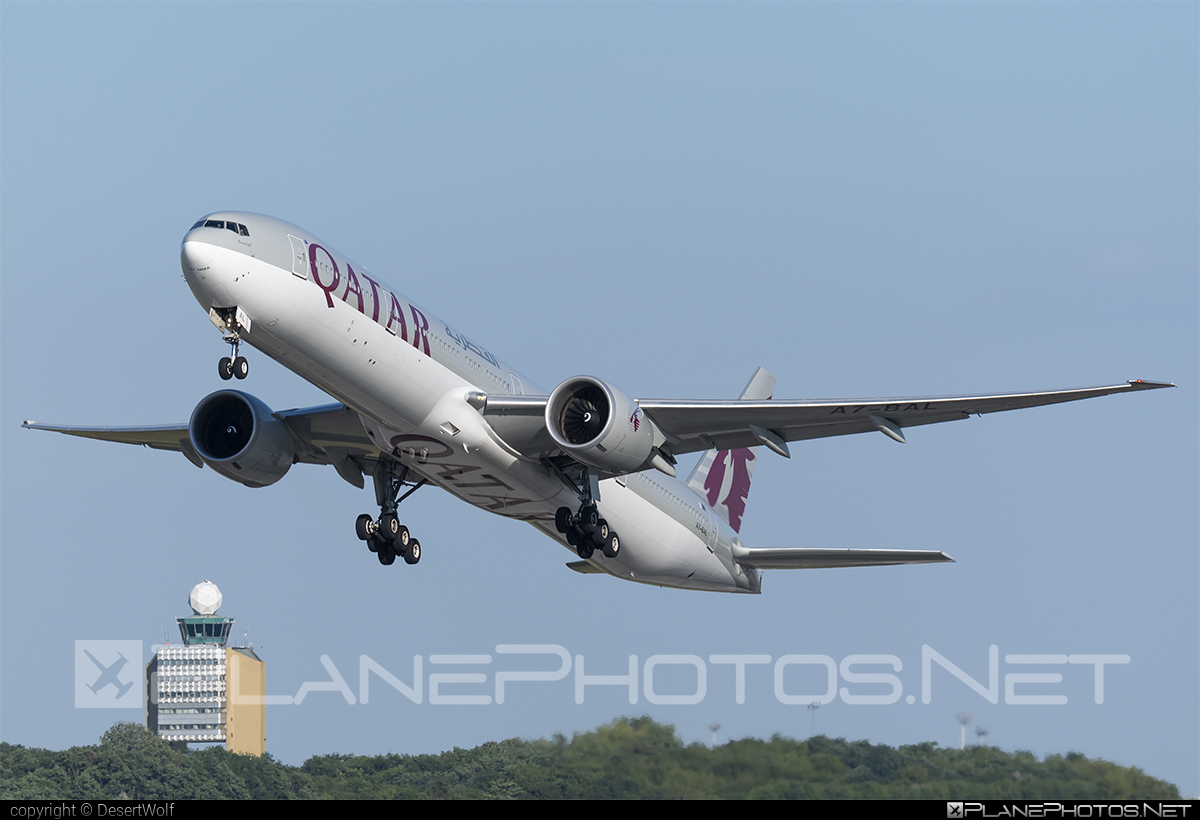 Boeing 777-300ER - A7-BAL operated by Qatar Airways #b777 #b777er #boeing #boeing777 #qatarairways #tripleseven