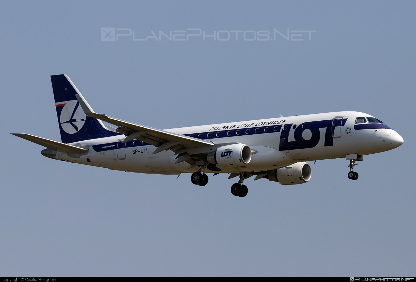 Embraer E175LR (ERJ-170-200LR) - SP-LIL operated by LOT Polish Airlines #e175 #embraer #embraer175 #embraer175lr #erj170200 #erj170200lr #erj175 #erj175lr #lot #lotpolishairlines