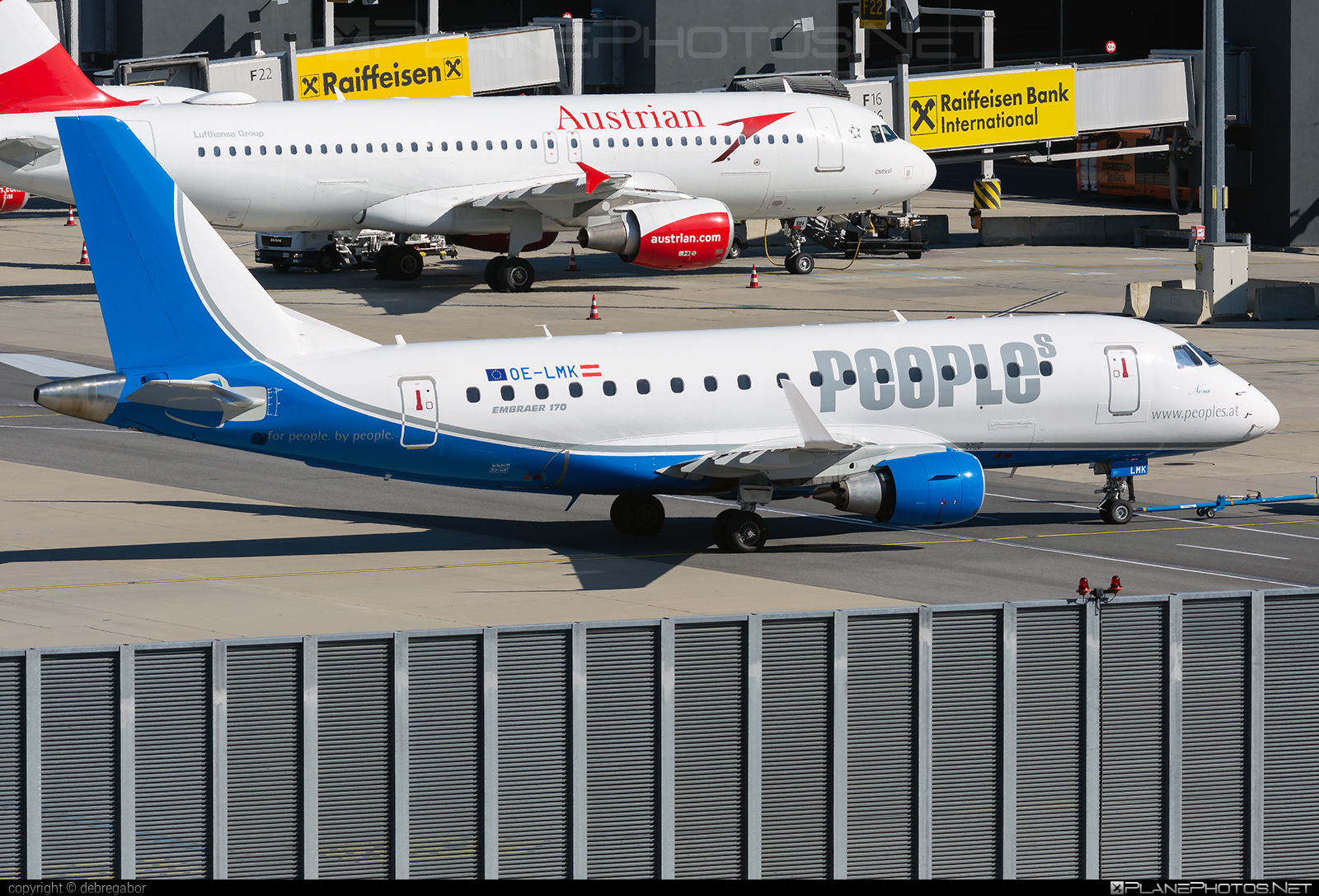 Embraer E170LR (ERJ-170-100LR) - OE-LMK operated by People`s Viennaline #e170 #embraer #embraer170 #embraer170lr #erj170 #erj170100 #erj170100lr #erj170lr