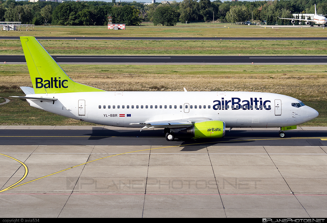 Boeing 737-300 - YL-BBR operated by Air Baltic #airbaltic #b737 #boeing #boeing737