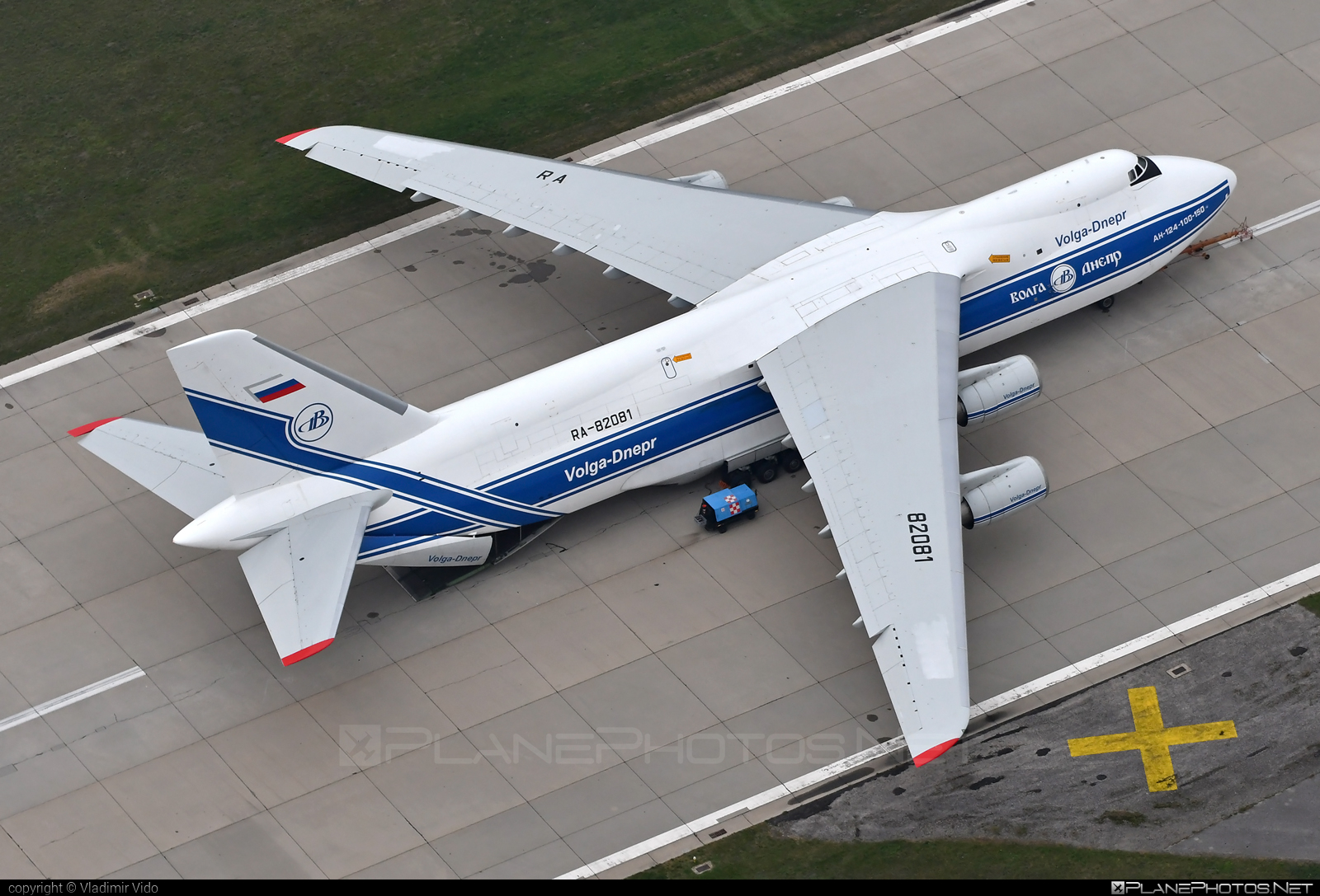 Antonov An-124-100-150 Ruslan - RA-82081 operated by Volga Dnepr Airlines #VolgaDneprAirlines #an124 #an124100 #an124100150 #an124ruslan #antonov #antonov124 #antonovan124 #ruslan