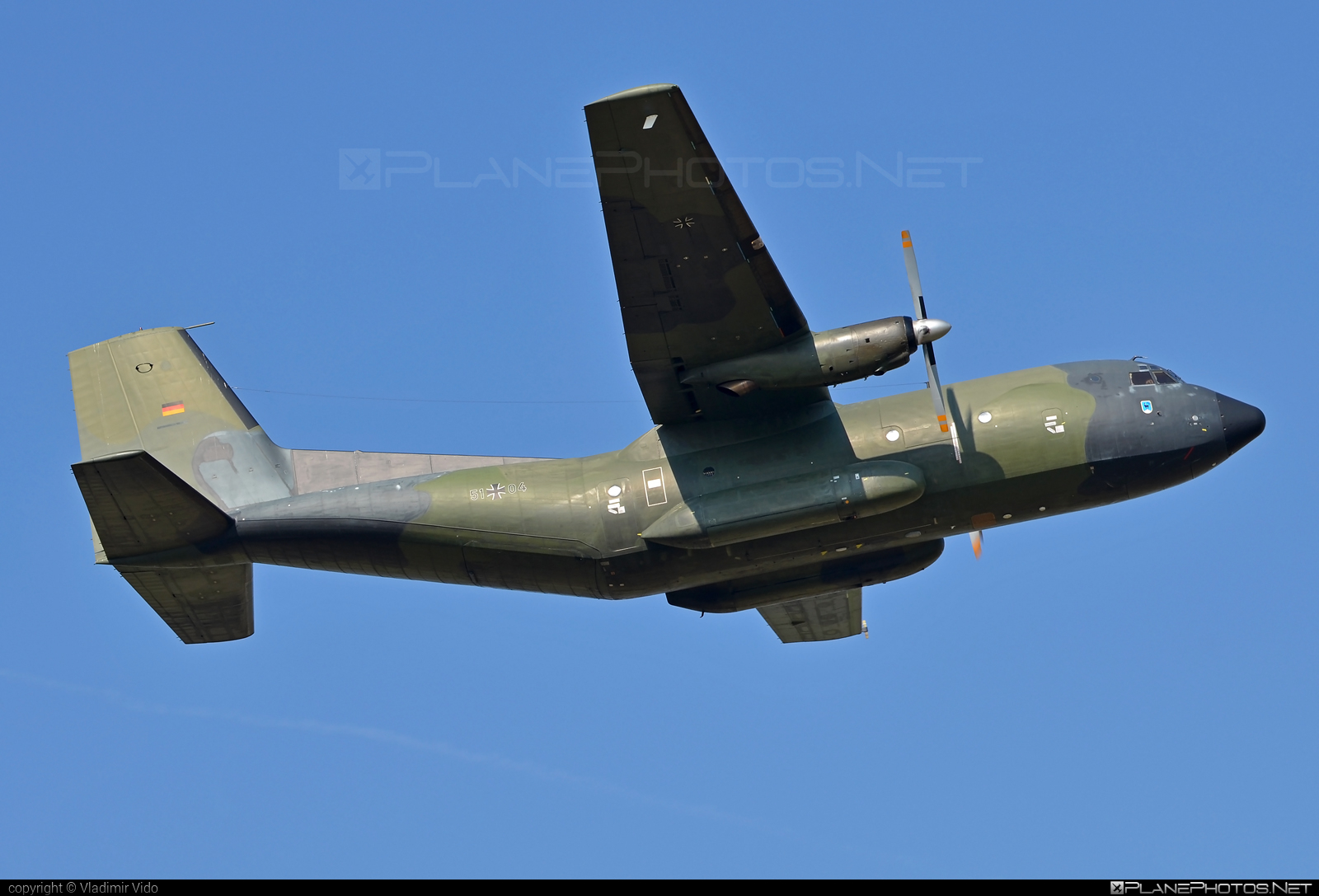 Transall C-160D - 51+04 operated by Luftwaffe (German Air Force) #GermanAirForce #c160 #c160d #luftwaffe #natodays2016 #transall #transallc160