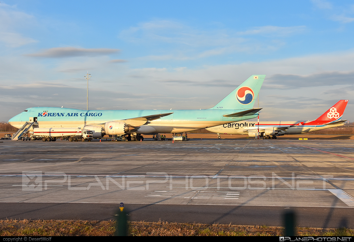 Boeing 747-8F - HL7629 operated by Korean Air Cargo #b747 #b747f #b747freighter #boeing #boeing747 #jumbo #koreanair #koreanaircargo