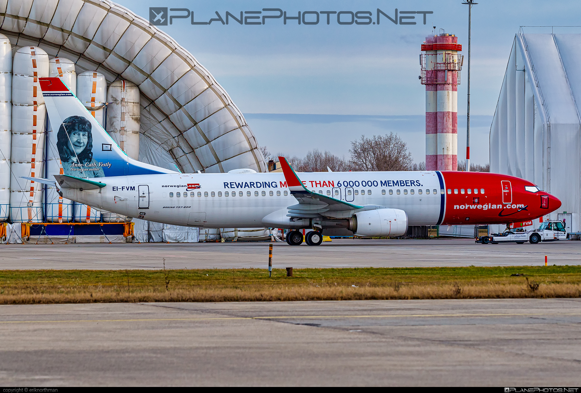 Boeing 737-800 - EI-FVM operated by Norwegian Air International #b737 #b737nextgen #b737ng #boeing #boeing737 #norwegian #norwegianair #norwegianairinternational