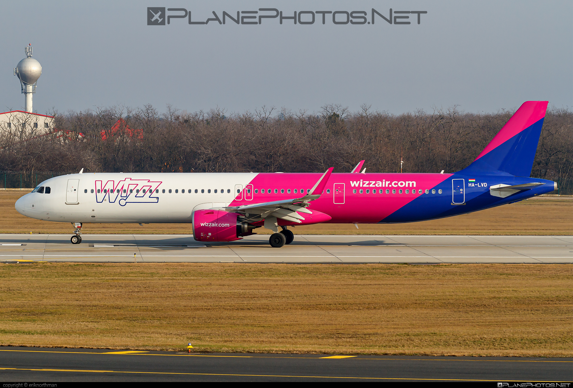 Airbus A321-271NX - HA-LVD operated by Wizz Air #a320family #a321 #a321neo #airbus #airbus321 #airbus321lr #wizz #wizzair