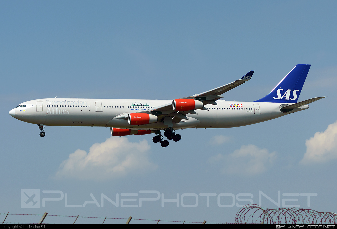 Airbus A340-313E - LN-RKG operated by Scandinavian Airlines (SAS) #a340 #a340family #airbus #airbus340 #sas #sasairlines #scandinavianairlines