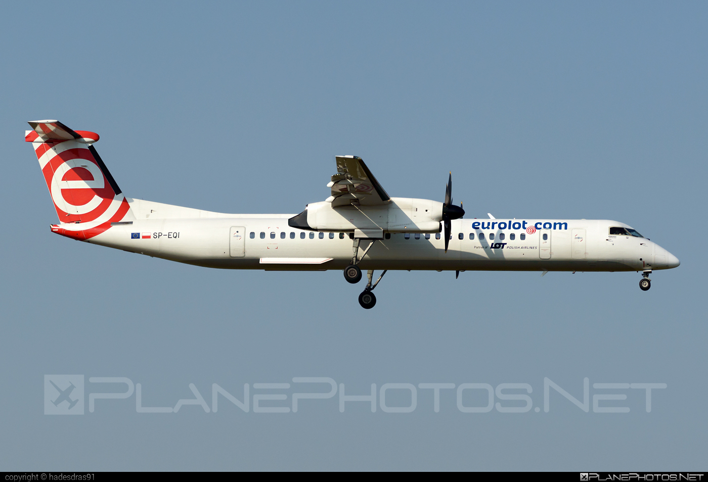 Bombardier DHC-8-Q402 Dash 8 - SP-EQI operated by LOT Polish Airlines #bombardier #dash8 #dhc8 #dhc8q402 #lot #lotpolishairlines