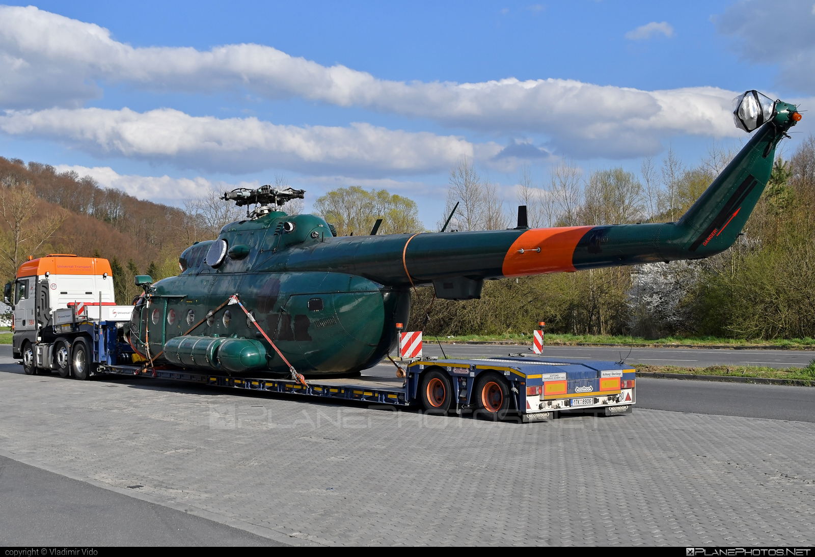 Mil Mi-8MTV-1 - 101 operated by Latvijas Gaisa spēki (Latvian Air Force) #latvianairforce #latvijasgaisaspeki #mi8 #mi8mtv1 #mil #milhelicopters #milmi8 #milmi8mtv1