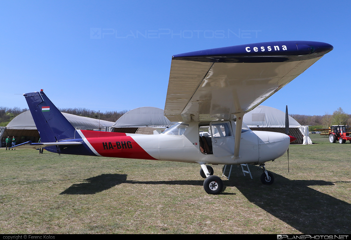 Cessna 152 - HA-BHG operated by Fly-Coop #cessna #cessna152 #flycoop