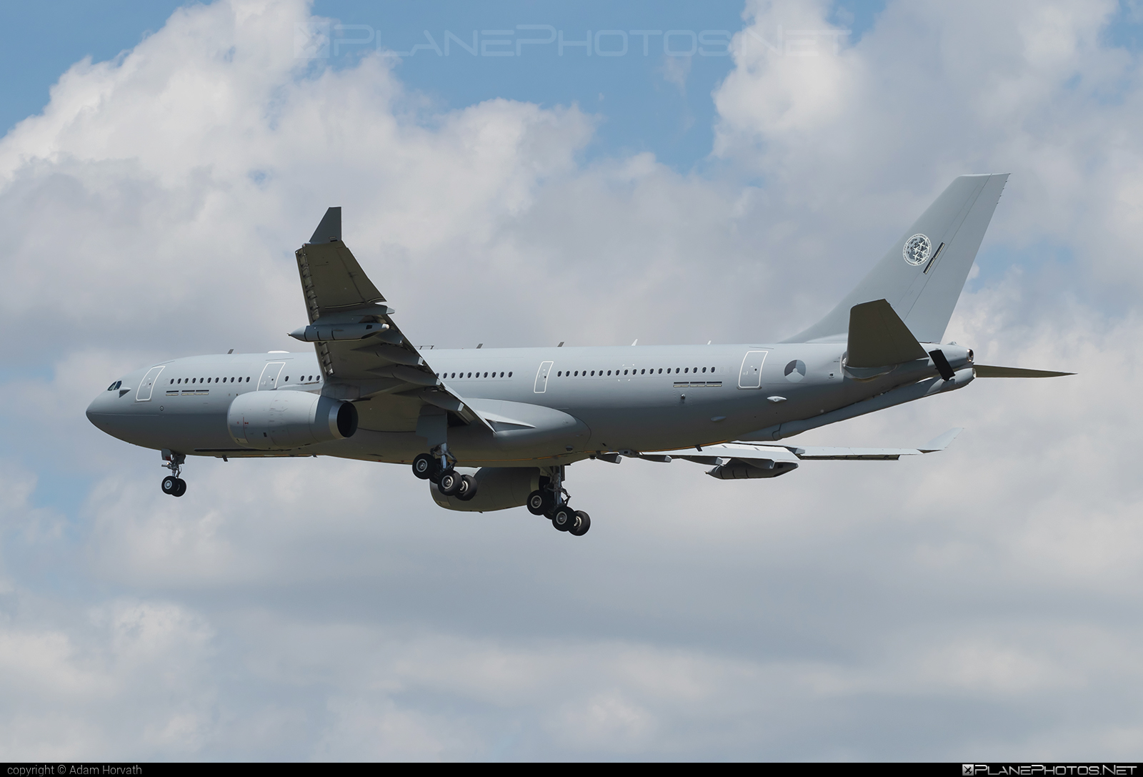 Airbus Military A330-243MRTT - T-056 operated by Koninklijke Luchtmacht (Royal Netherlands Air Force) #a330 #a330mrtt #airbus330 #airbusmilitary #koninklijkeluchtmacht #royalnetherlandsairforce