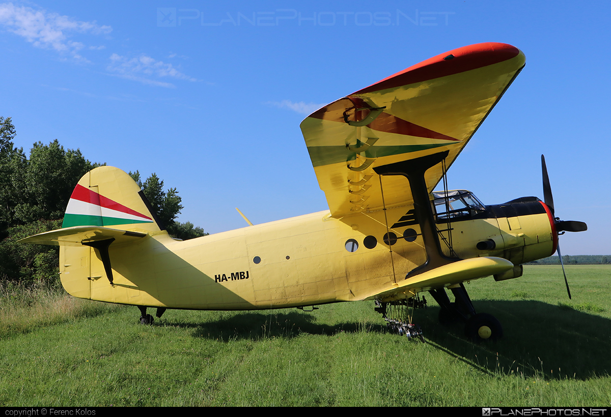 PZL-Mielec An-2R - HA-MBJ operated by SZEMP Air Légiszolgáltató Kft. #an2 #an2r #antonov2 #pzl #pzlmielec #szempair