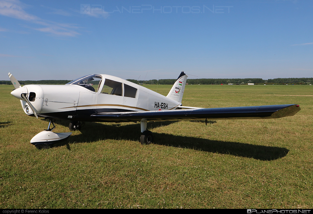Piper PA-28-140 Cherokee 140 - HA-ESH operated by Private operator #cherokee #pa28 #pa28140 #piper #pipercherokee #pipercherokee140
