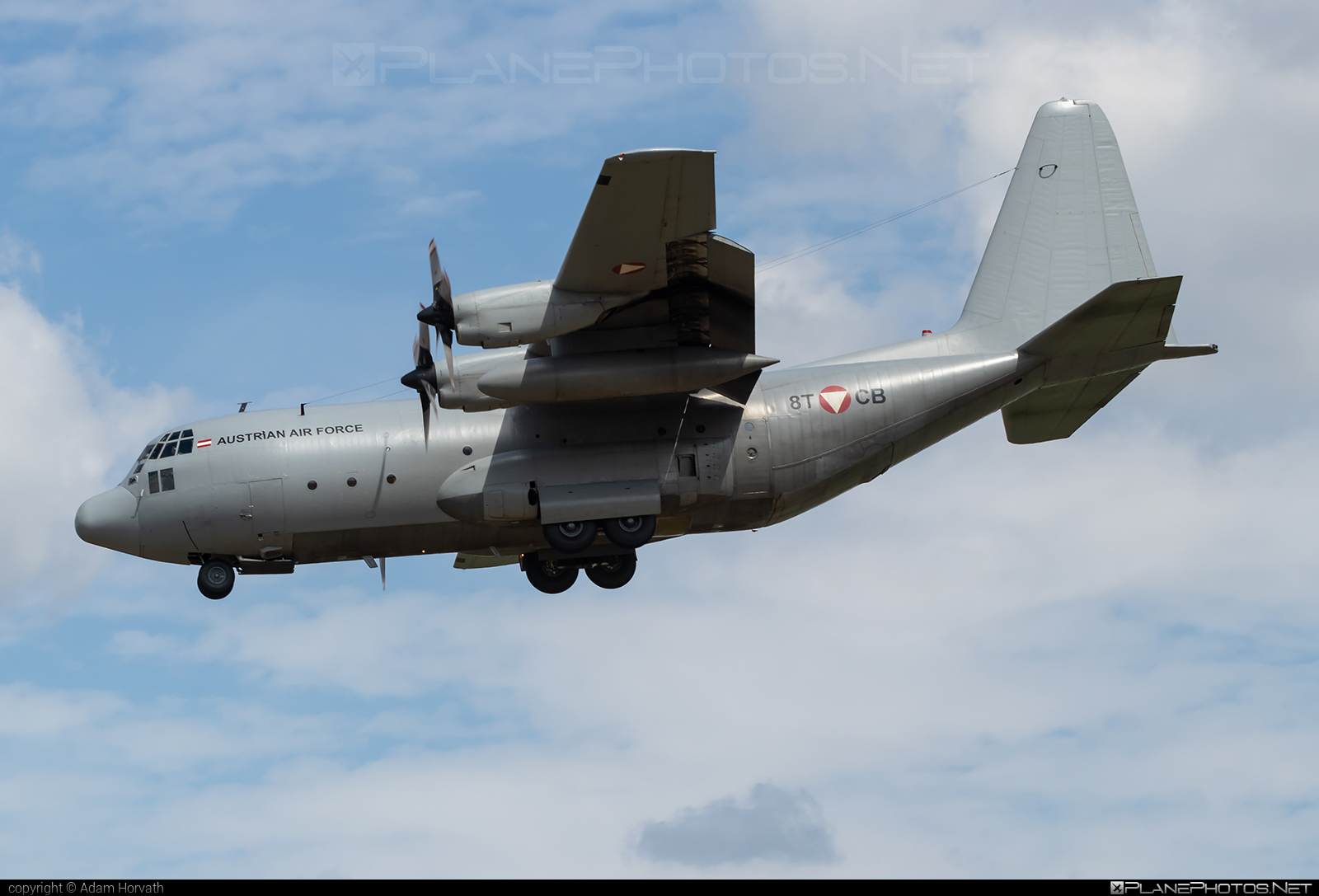 Lockheed C-130K Hercules - 8T-CB operated by Royal Australian Air Force (RAAF) #C130KHercules #c130 #c130hercules #lockheed #lockheedc130 #lockheedc130hercules #lockheedc130k #lockheedc130khercules #raaf #royalaustralianairforce