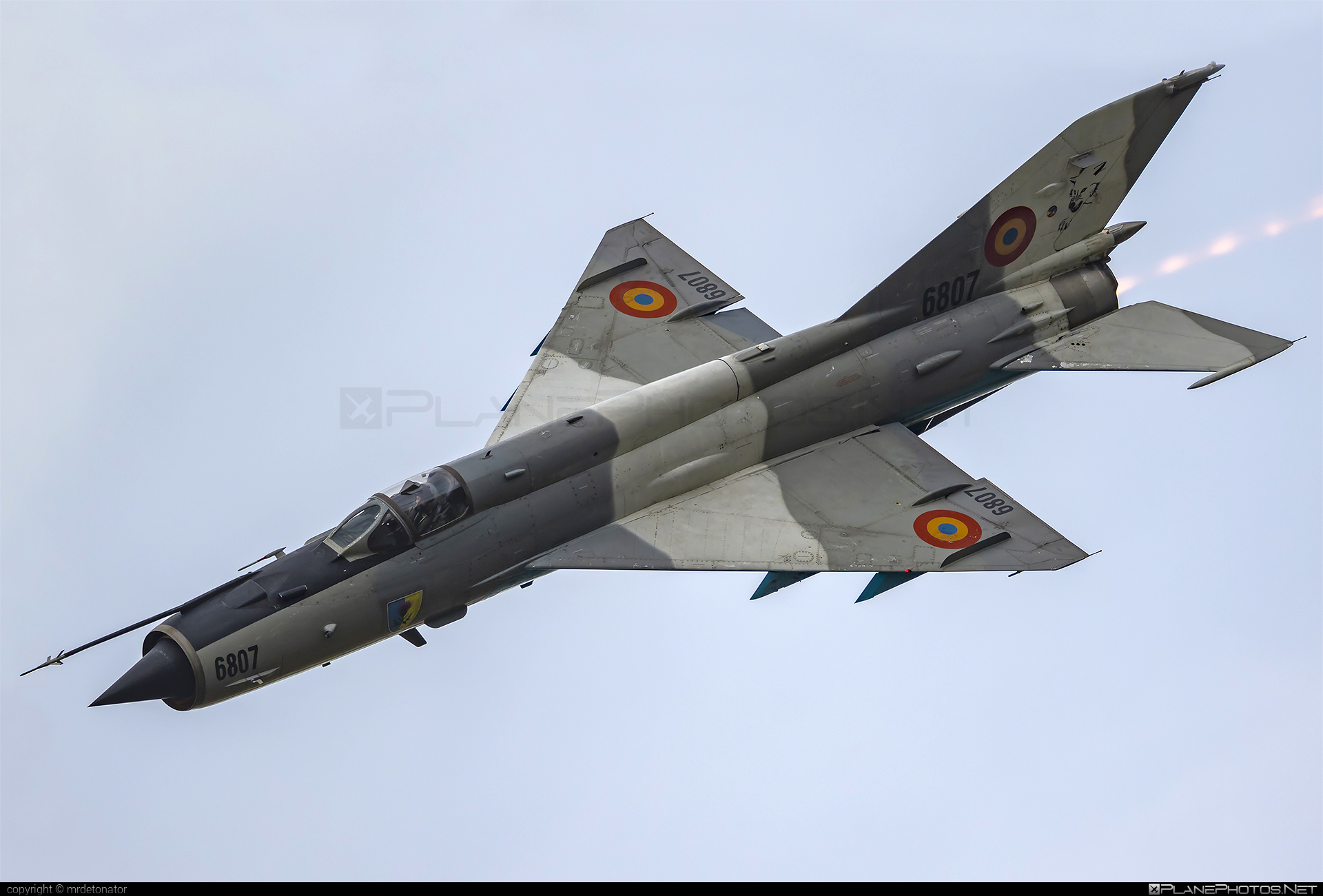 Mikoyan-Gurevich MiG-21MF - 6807 operated by Forţele Aeriene Române (Romanian Air Force) #forteleaerieneromane #mig #mig21 #mig21mf #mikoyangurevich #romanianairforce