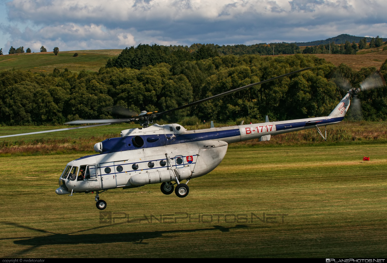 Mil Mi-171 - B-1717 operated by Letecký útvar MV SR (Slovak Government Flying Service) #SlovakGovernmentFlyingService #leteckyutvarMVSR #mi171 #mil #mil171 #milhelicopters
