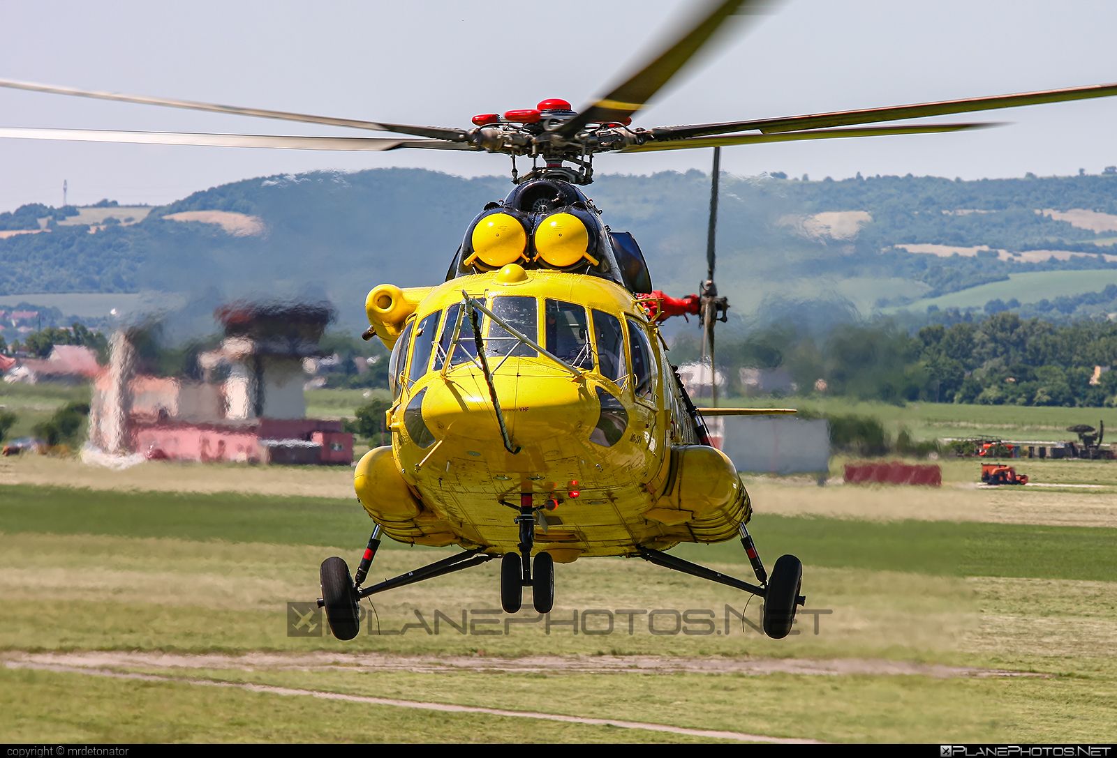 Mil Mi-171C - OM-AVO operated by UTair Europe #mi171 #mi171c #mil #mil171 #milhelicopters #utair #utaireurope