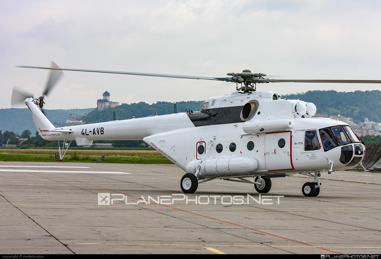 Mil Mi-171E - 4L-AVB operated by Airservice #mi171 #mi171e #mil #mil171 #milhelicopters