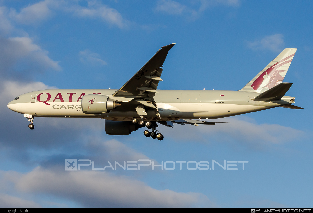 Boeing 777F - A7-BFU operated by Qatar Airways Cargo #b777 #b777f #b777freighter #boeing #boeing777 #qatarairwayscargo #tripleseven