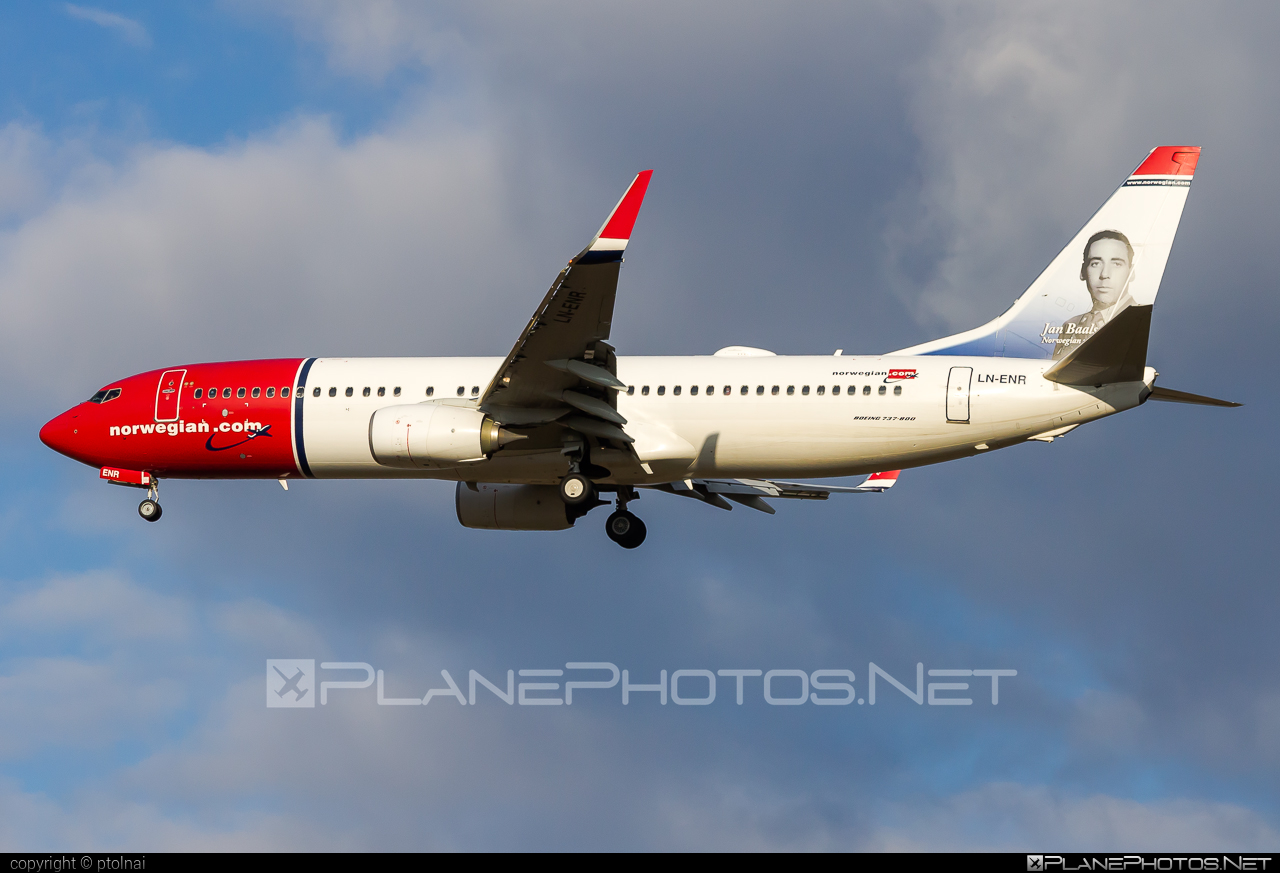 Boeing 737-800 - LN-ENR operated by Norwegian Air Shuttle #b737 #b737nextgen #b737ng #boeing #boeing737 #norwegian #norwegianair #norwegianairshuttle