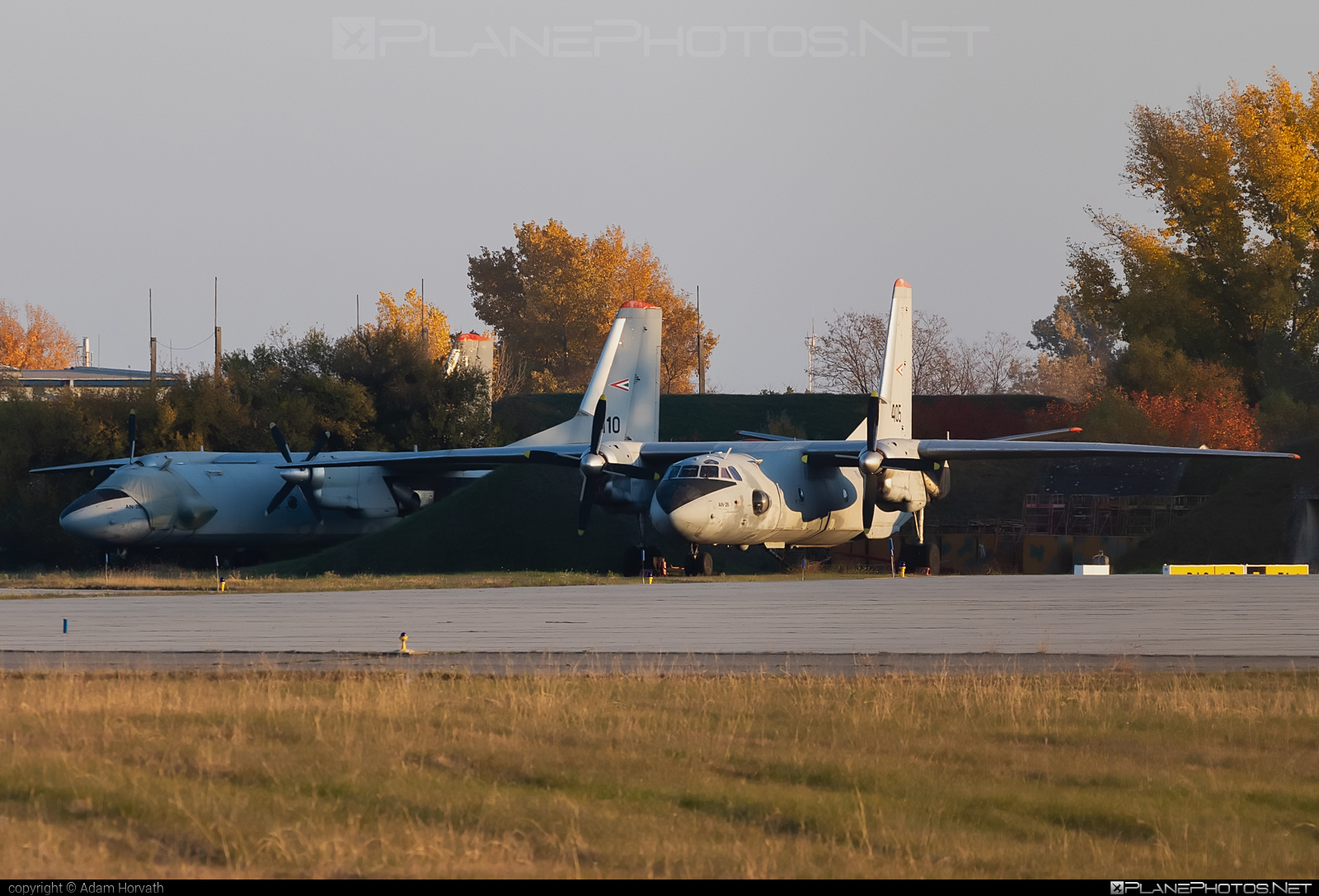 26284_Antonov-An-26_405.jpg
