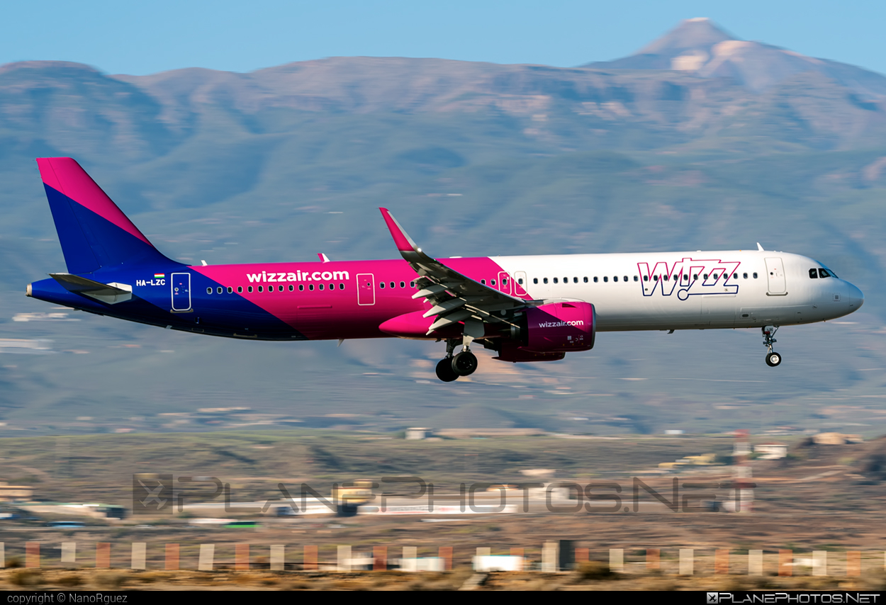 Airbus A321-271NX - HA-LZC operated by Wizz Air #a320family #a321 #a321neo #airbus #airbus321 #airbus321lr #wizz #wizzair