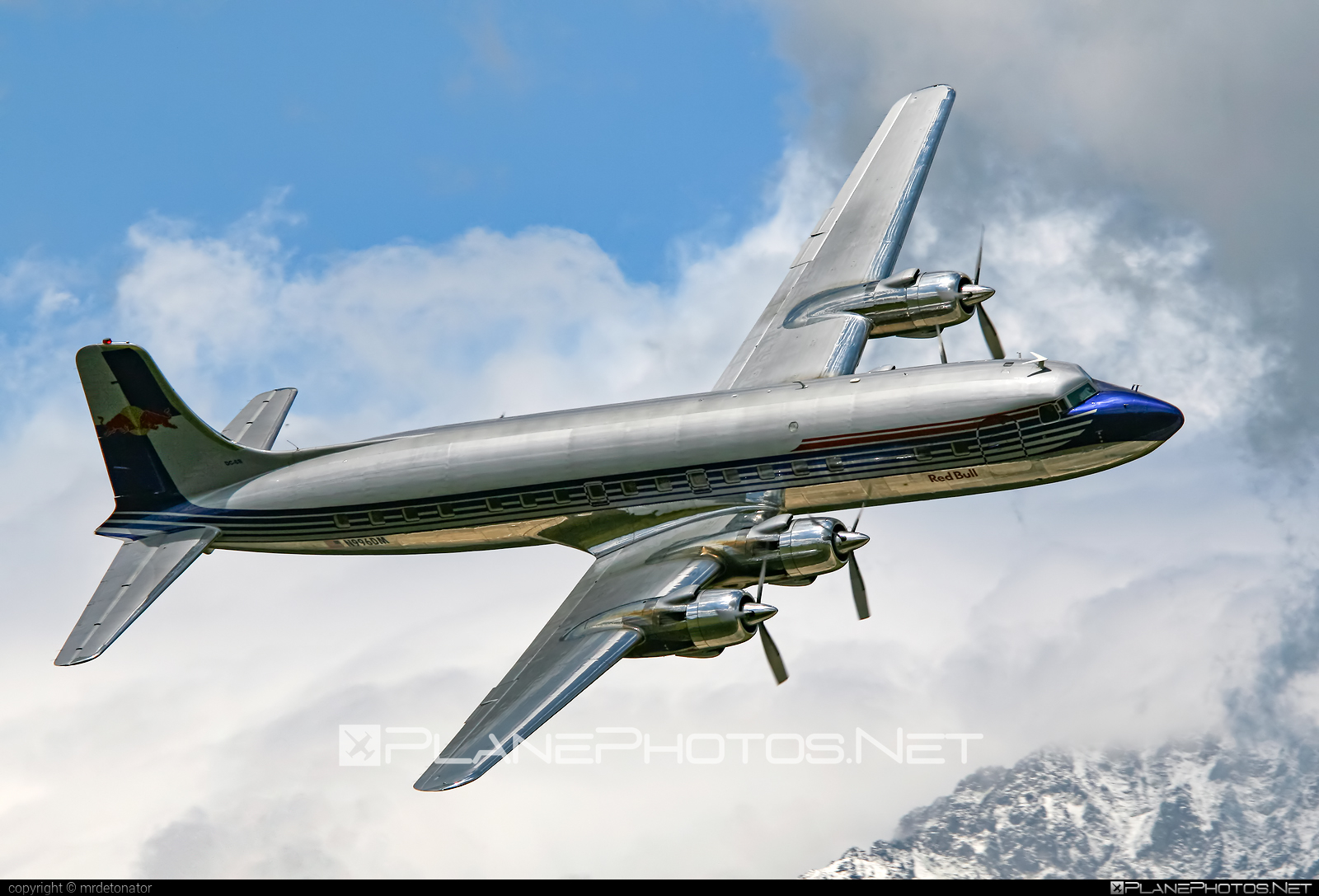 Douglas DC-6B - N996DM operated by The Flying Bulls #douglas #theflyingbulls