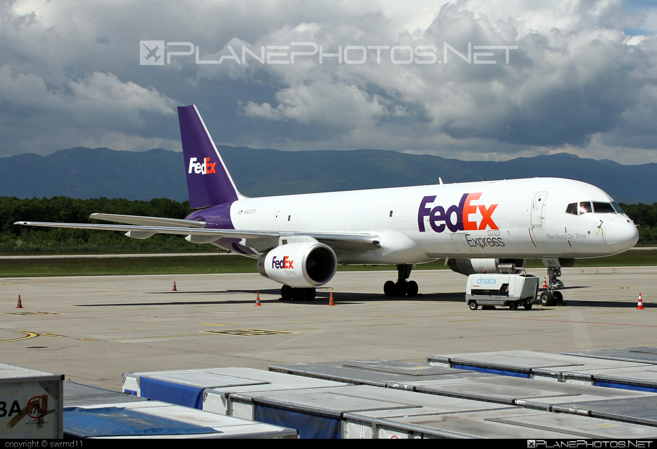 Boeing 757-200SF - N903FD operated by FedEx Express #b757 #boeing #boeing757 #fedex #fedexairlines #fedexexpress