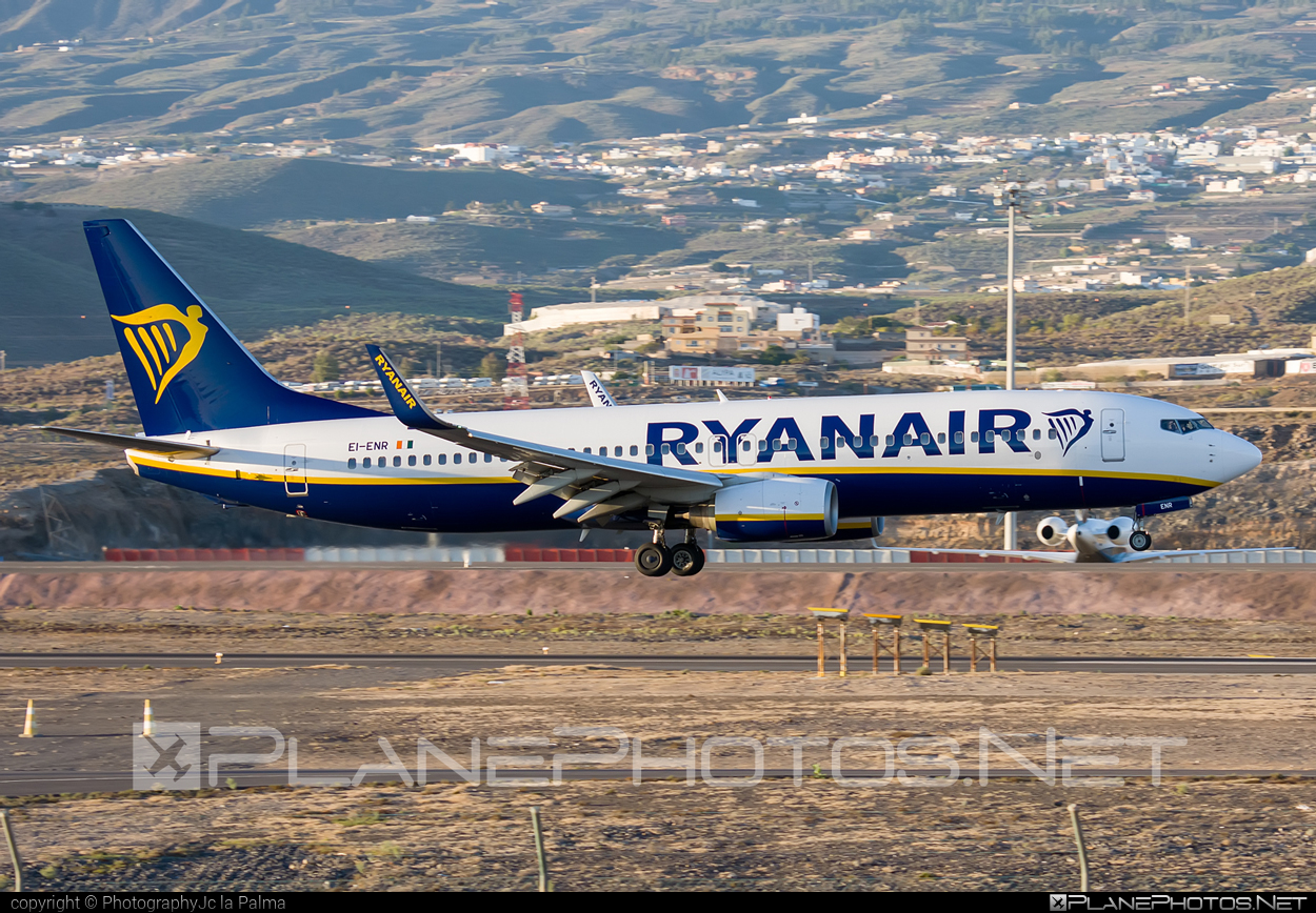 Boeing 737-800 - EI-ENR operated by Ryanair #b737 #b737nextgen #b737ng #boeing #boeing737 #ryanair