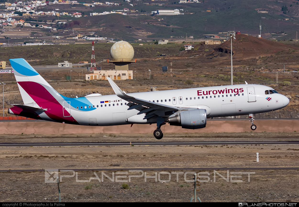 Airbus A320-214 - D-AEWT operated by Eurowings #a320 #a320family #airbus #airbus320 #eurowings