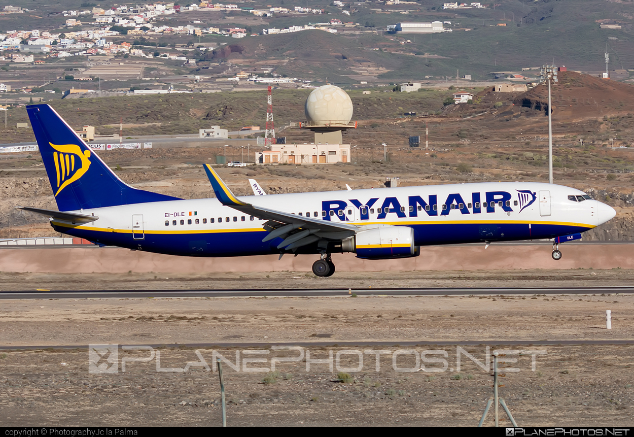 Boeing 737-800 - EI-DLE operated by Ryanair #b737 #b737nextgen #b737ng #boeing #boeing737 #ryanair