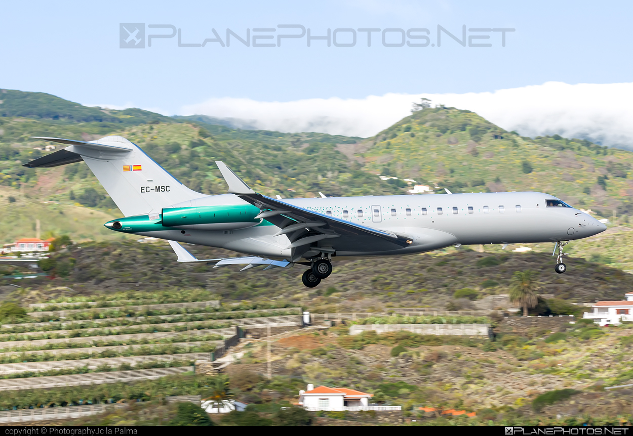 Bombardier Global 6000 (BD-700-1A10) - EC-MSC operated by Private operator #bd7001a10 #bombardier #bombardierGlobal #bombardierGlobal6000 #global6000