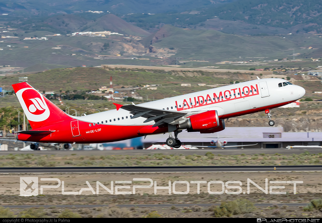 Airbus A320-214 - OE-LOF operated by LaudaMotion #a320 #a320family #airbus #airbus320 #laudamotion