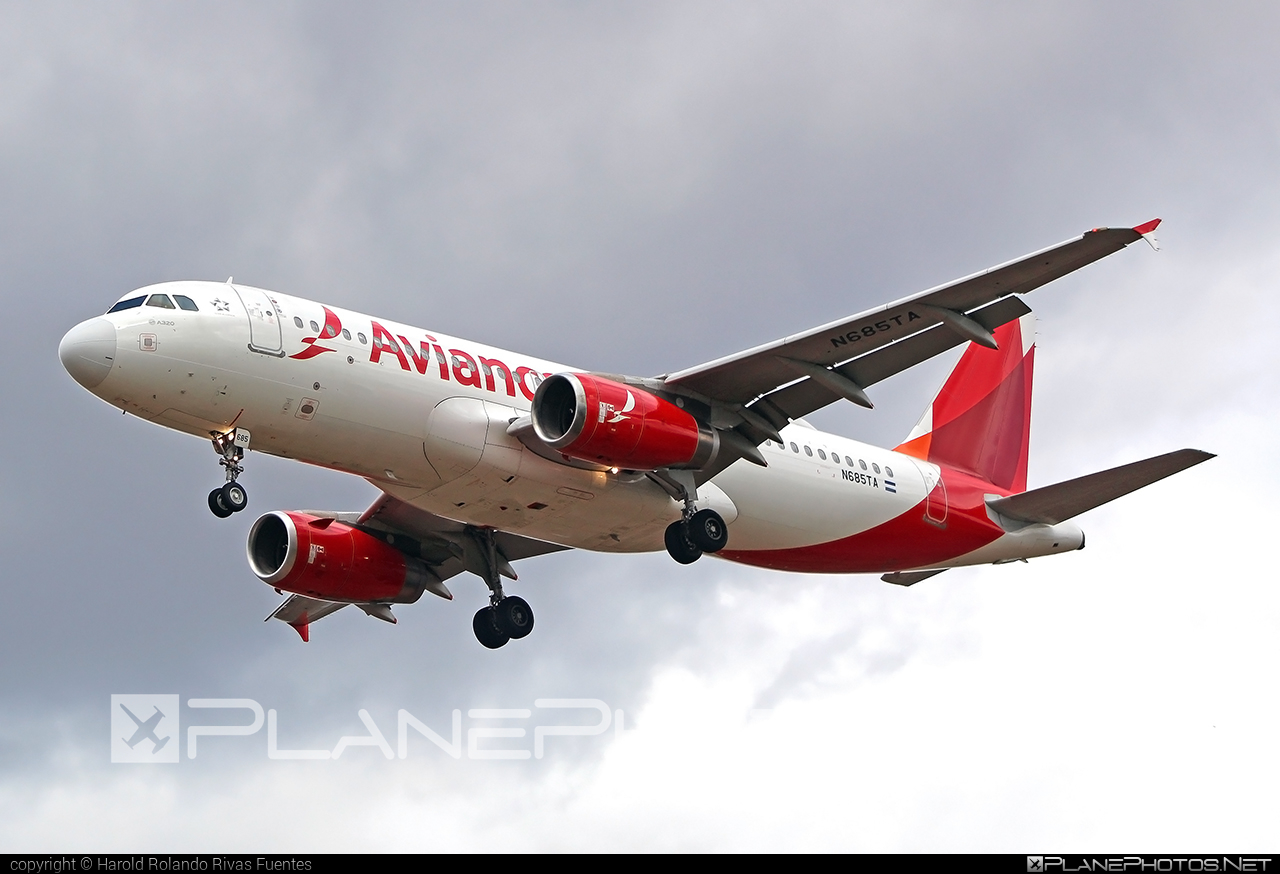 Airbus A320-233 - N685TA operated by Avianca El Salvador #AviancaElSalvador #a320 #a320family #airbus #airbus320 #avianca
