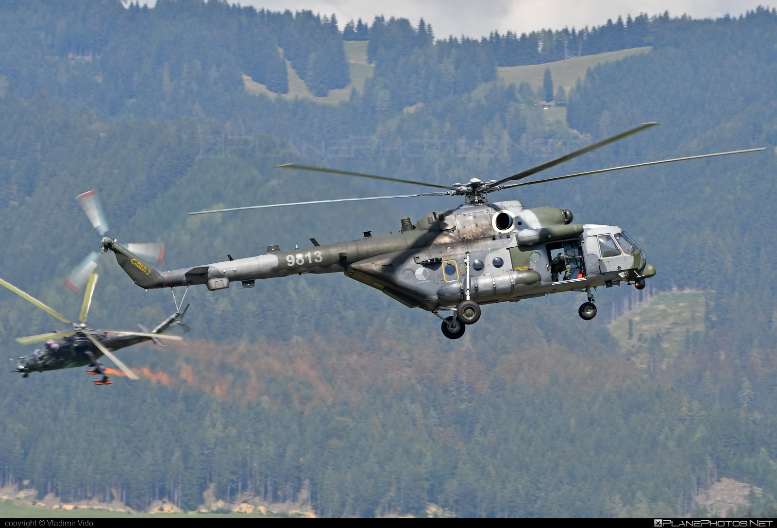 Mil Mi-171Sh - 9813 operated by Vzdušné síly AČR (Czech Air Force) #airpower2022 #czechairforce #mi171 #mi171sh #mil #mil171 #milhelicopters #vzdusnesilyacr