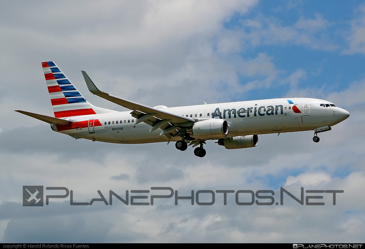 Boeing 737-800 - N941AN operated by American Airlines #americanairlines #b737 #b737nextgen #b737ng #boeing #boeing737