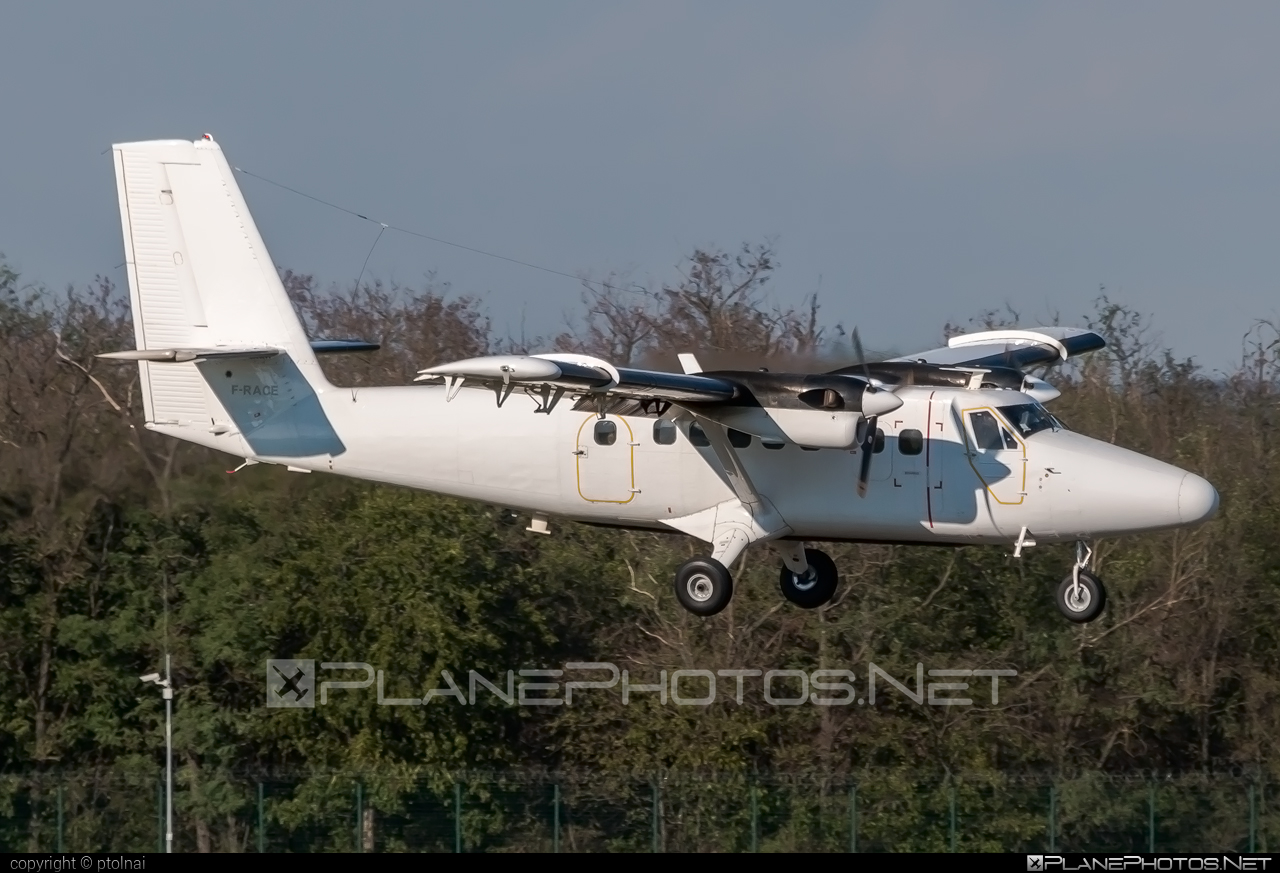 De Havilland Canada DHC-6-300 Twin Otter - F-RACE operated by Armée de l´Air (French Air Force) #armeedelair #dehavillandcanada #dhc6 #dhc6300 #dhc6300twinotter #dhc6twinotter #frenchairforce #twinotter