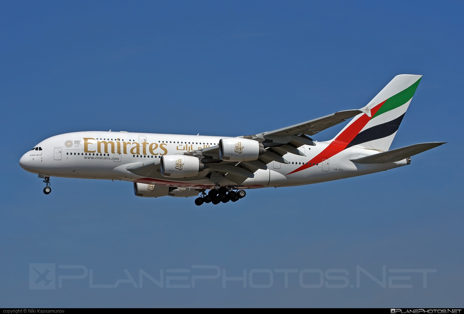 Airbus A380-861 - A6-EDJ operated by Emirates #a380 #a380family #airbus #airbus380 #emirates
