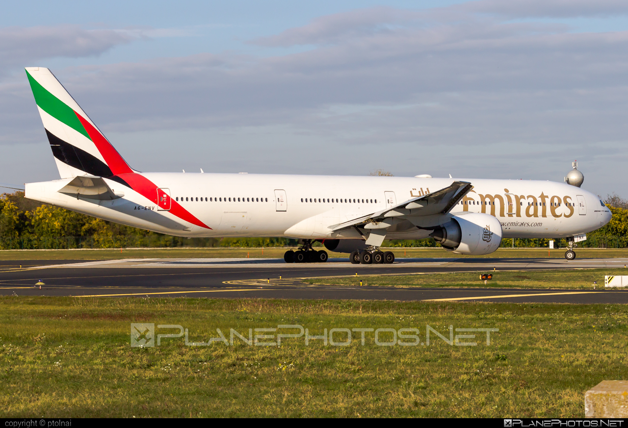 Boeing 777-300ER - A6-ENV operated by Emirates #b777 #b777er #boeing #boeing777 #emirates #tripleseven