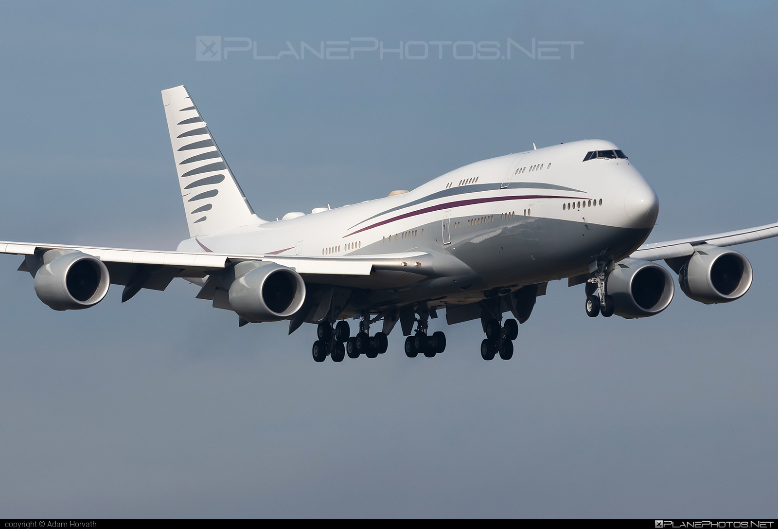 Boeing 747-8 - A7-HBJ operated by Qatar Amiri Flight #b747 #b7478 #boeing #boeing747 #boeing7478 #jumbo #qataramiriflight