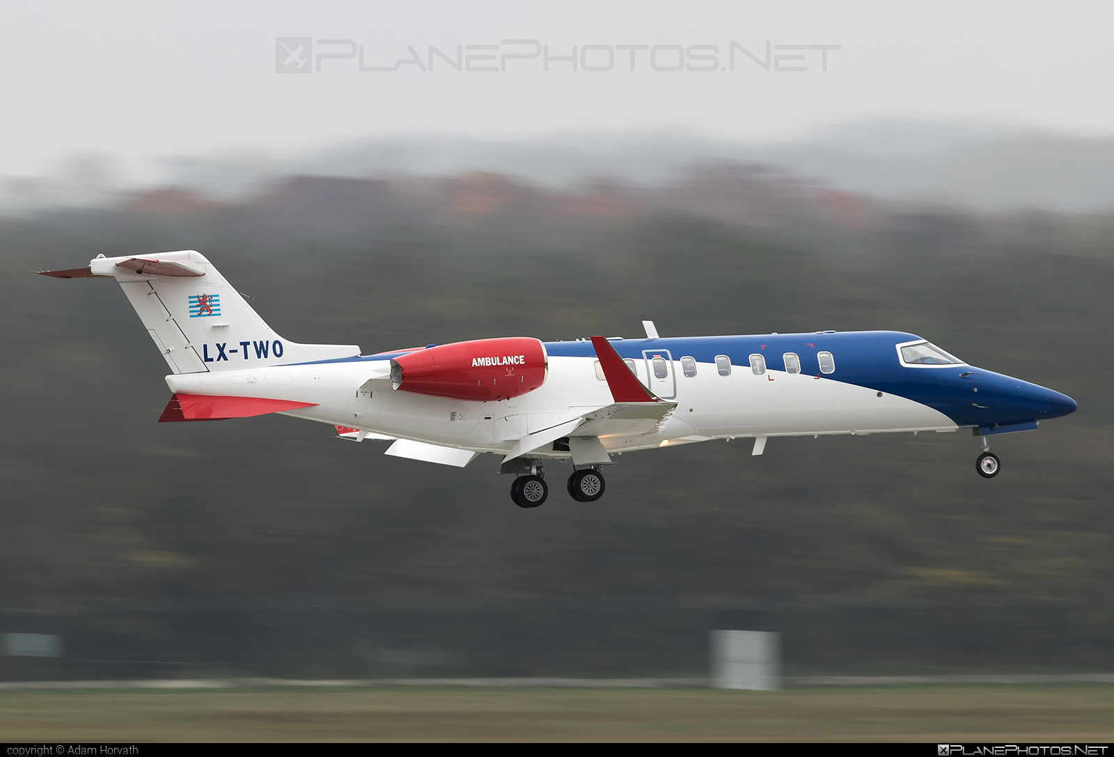 Bombardier Learjet 45XR - LX-TWO operated by Luxembourg Air Rescue #bombardier #learjet #learjet45 #learjet45xr