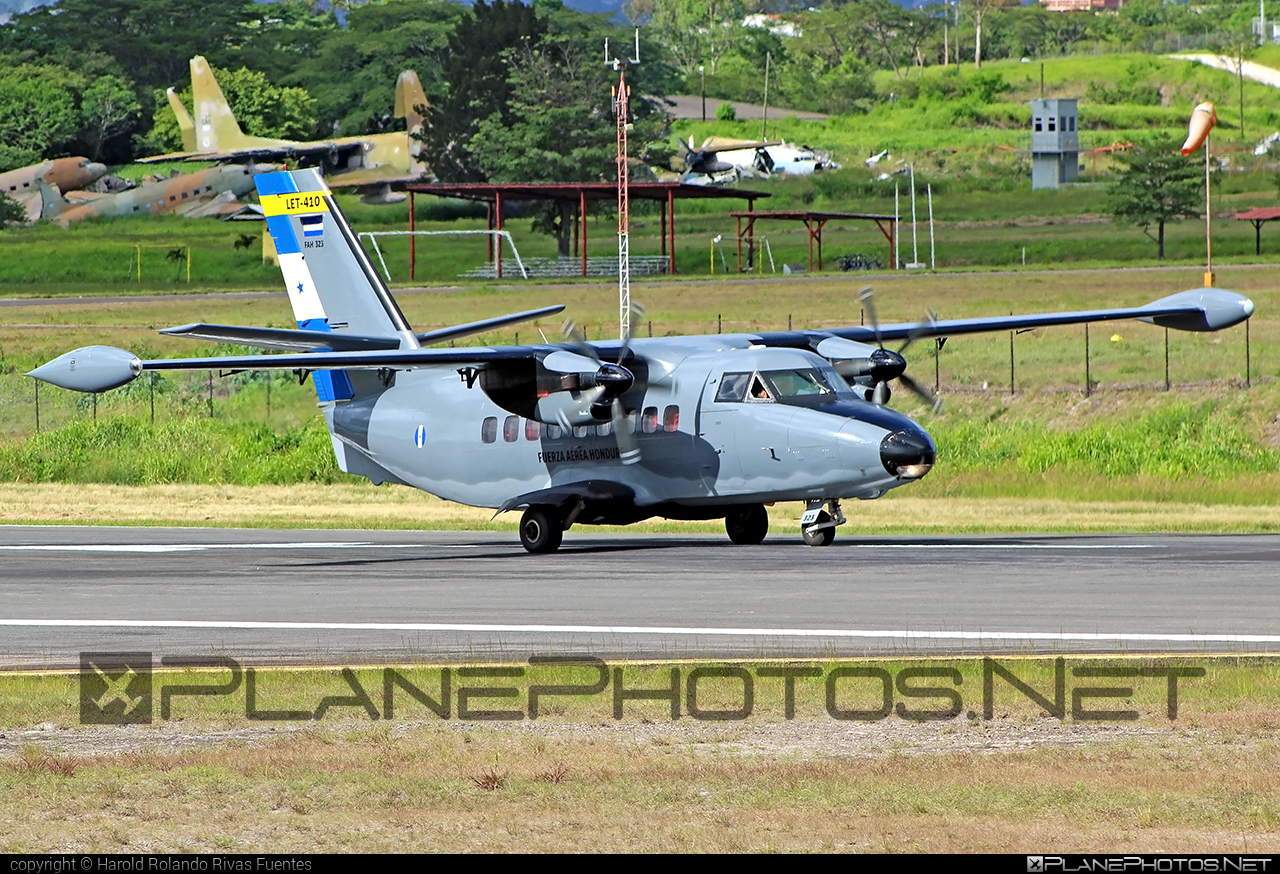 Let L-410UVP-E Turbolet - FAH-323 operated by Fuerza Aérea Hondureña (Honduran Air Force) #L410 #L410Turbolet #L410uvpe #L410uvpeTurbolet #fuerzaAereaHondureña #honduranAirForce #let #turbolet